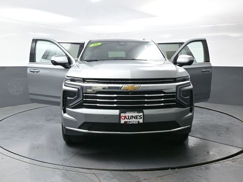 Used 2025 Chevrolet Tahoe LT image 60