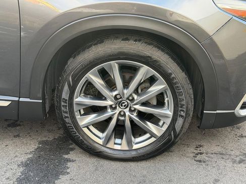 Used 2018 MAZDA CX-9 Signature image 16