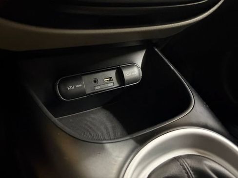 Used 2019 Kia Soul FWD image 45