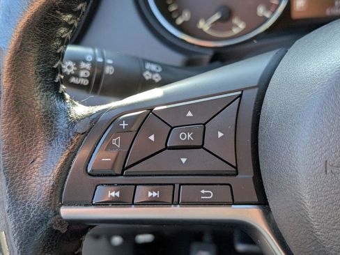 Certified 2021 Nissan Rogue Sport SV FWD image 27