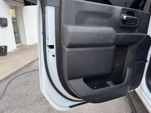 Used 2021 Chevrolet Silverado 2500 LT w/ Z71 Off-Road Package image 25