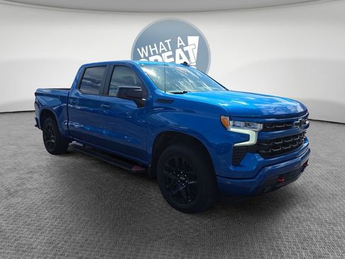 Used 2023 Chevrolet Silverado 1500 RST w/ Z71 Off-Road Package AWD/4WD image 1