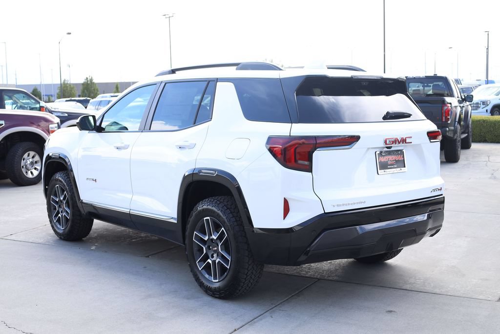 New 2027 GMC Terrain AT4 w/ Convenience Package III AWD/4WD image 4