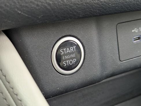 Used 2021 Nissan Rogue SL AWD/4WD image 15