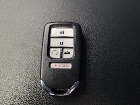 Used 2022 Honda Accord Sport image 32