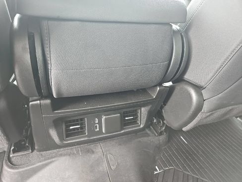 Used 2024 Chevrolet Silverado 1500 RST AWD/4WD image 27
