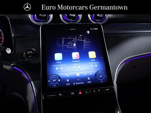 Used 2026 Mercedes-Benz GLC 300 4MATIC image 24