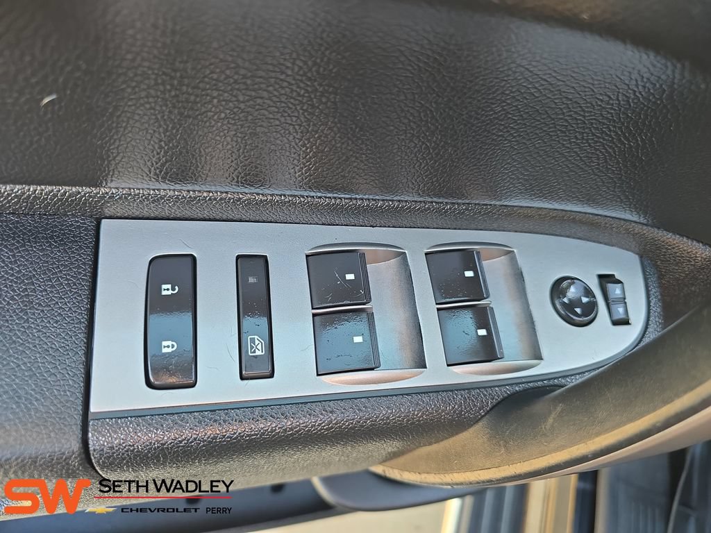 Used 2012 GMC Sierra 3500 SLE AWD/4WD image 28