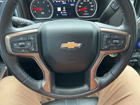 Used 2022 Chevrolet Silverado 3500 High Country image 52