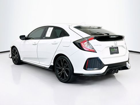 Used 2018 Honda Civic Sport Touring image 5