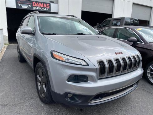 Used 2016 Jeep Cherokee 75th Anniversary image 5