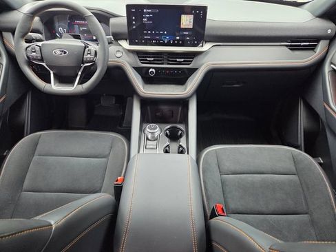 Used 2026 Ford Explorer Tremor w/ Tremor Ultimate Package AWD/4WD image 19