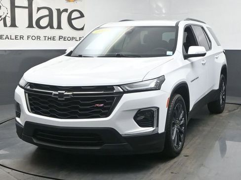 Used 2023 Chevrolet Traverse RS w/ LPO, Floor Liner Package AWD/4WD image 7
