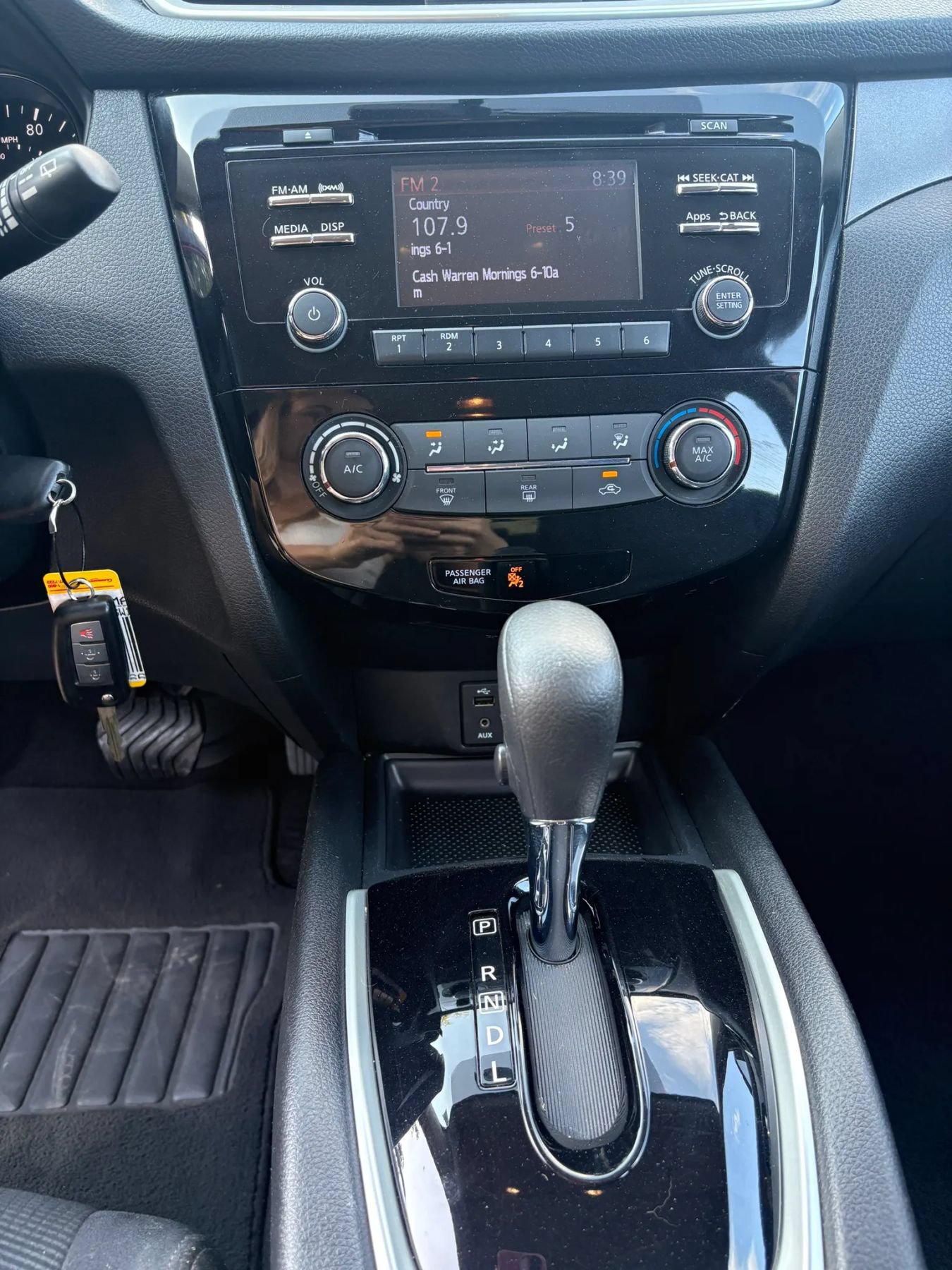 Used 2016 Nissan Rogue S AWD/4WD image 14