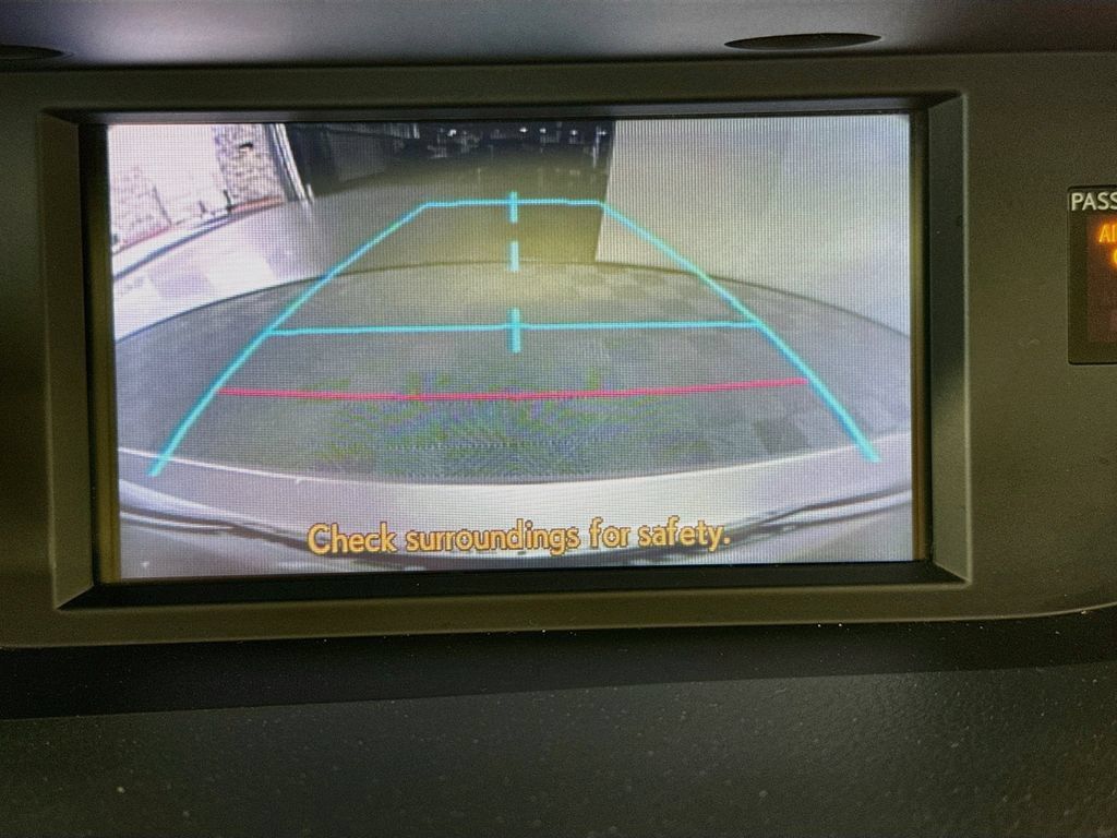 Used 2014 Lexus ES 350 w/ Premium Package FWD image 13
