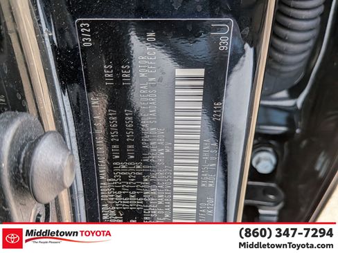 Used 2023 Toyota Corolla Cross L image 39