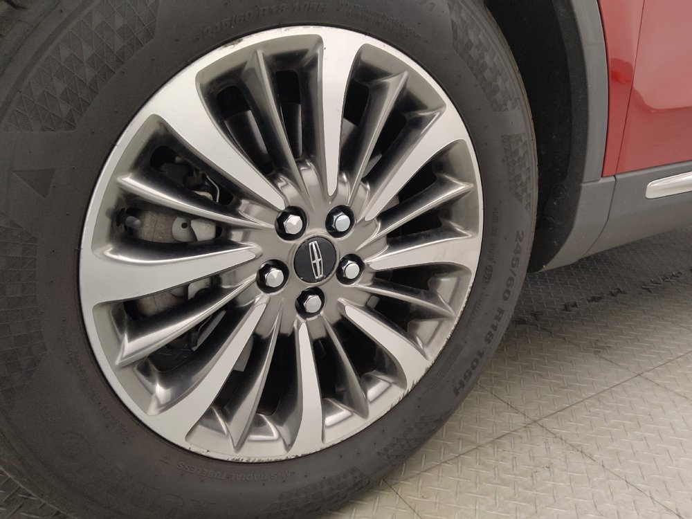 Used 2020 Lincoln Nautilus Premier w/ Equipment Group 101A AWD/4WD image 31