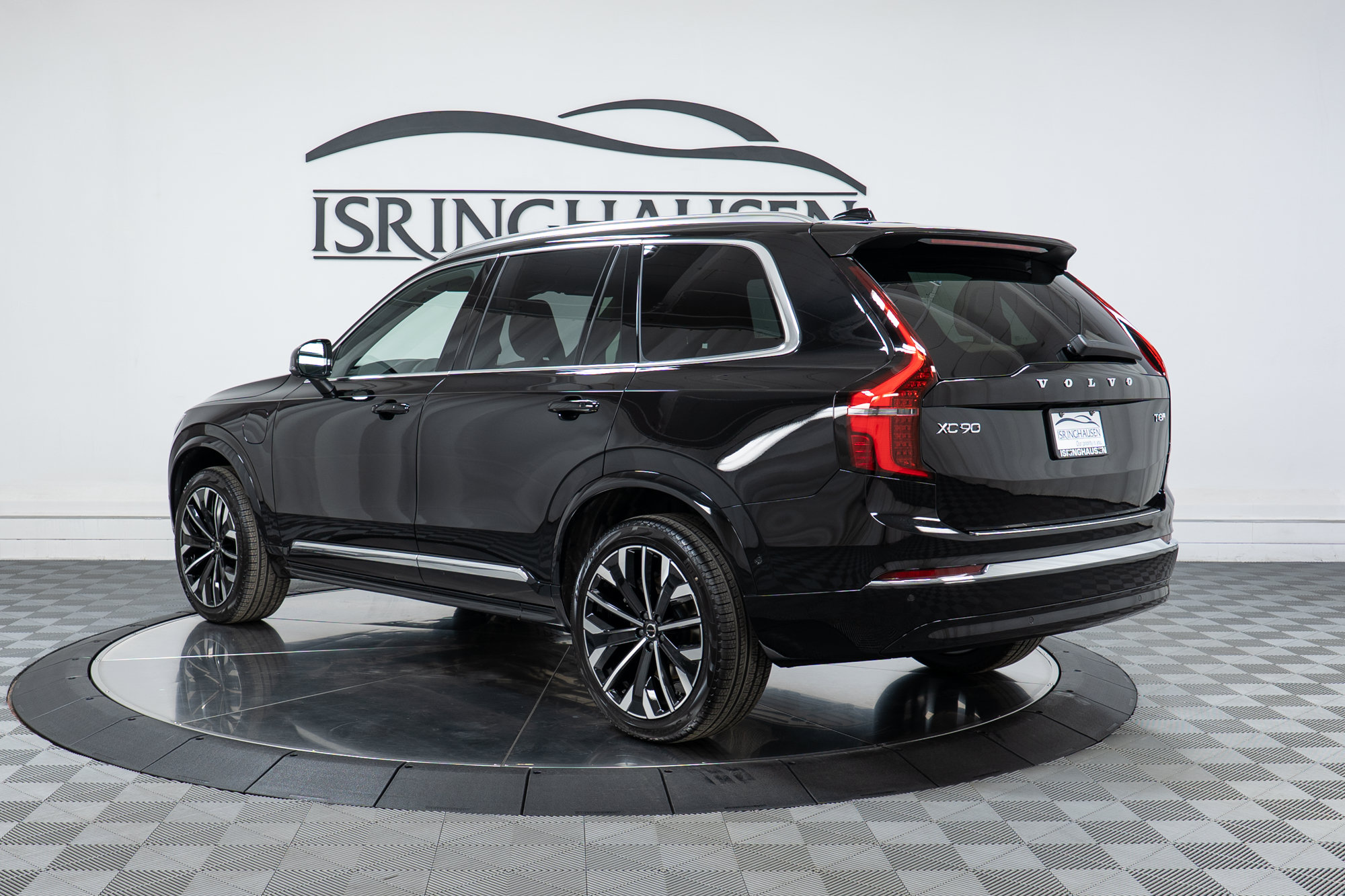 New 2026 Volvo XC90 T8 Plus w/ Protection Package Premier AWD/4WD image 7