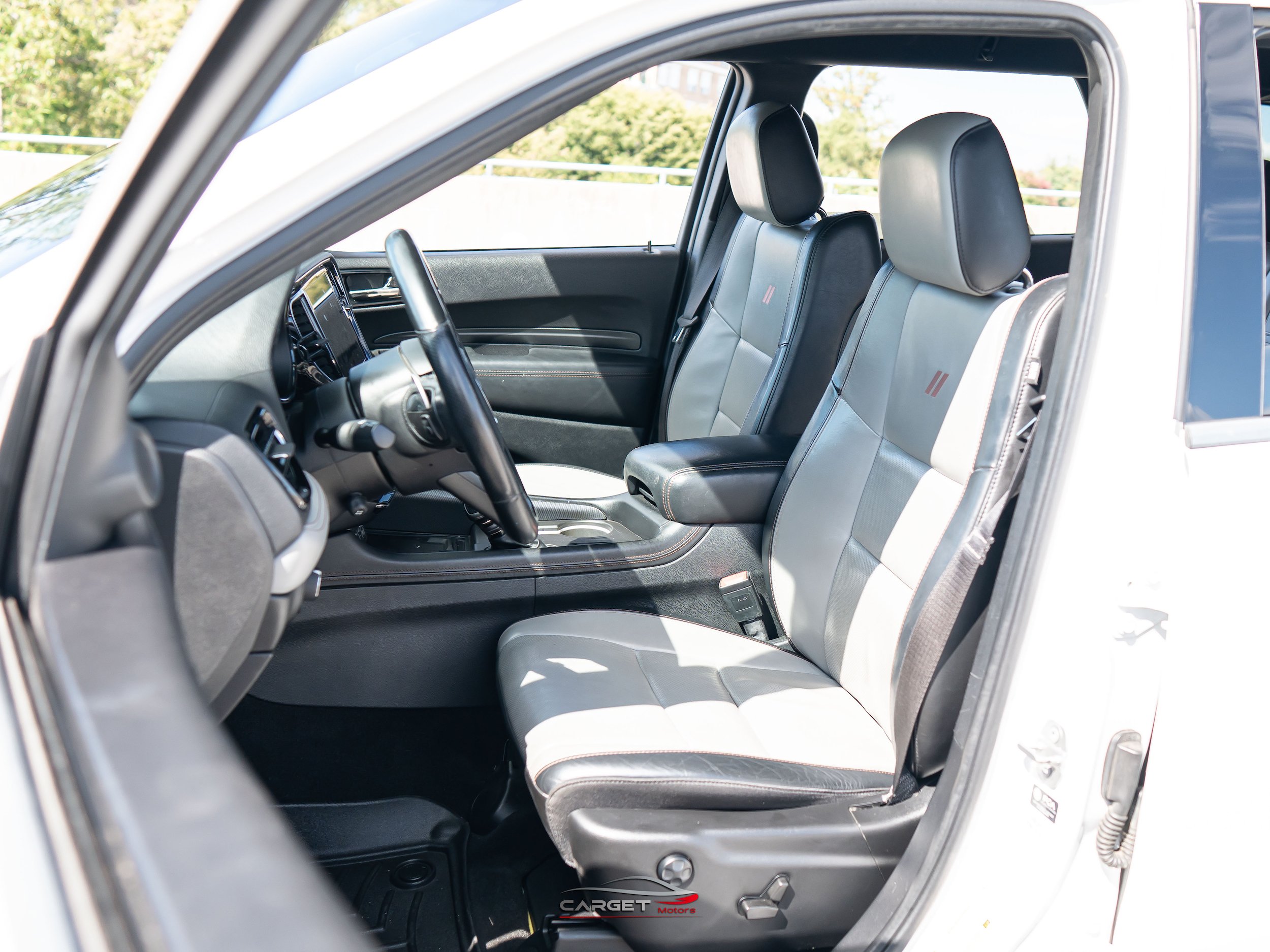 Used 2022 Dodge Durango R/T AWD/4WD image 16