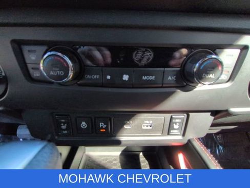 Used 2026 Nissan Frontier PRO-4X w/ Pro-4x Convenience Package AWD/4WD image 19