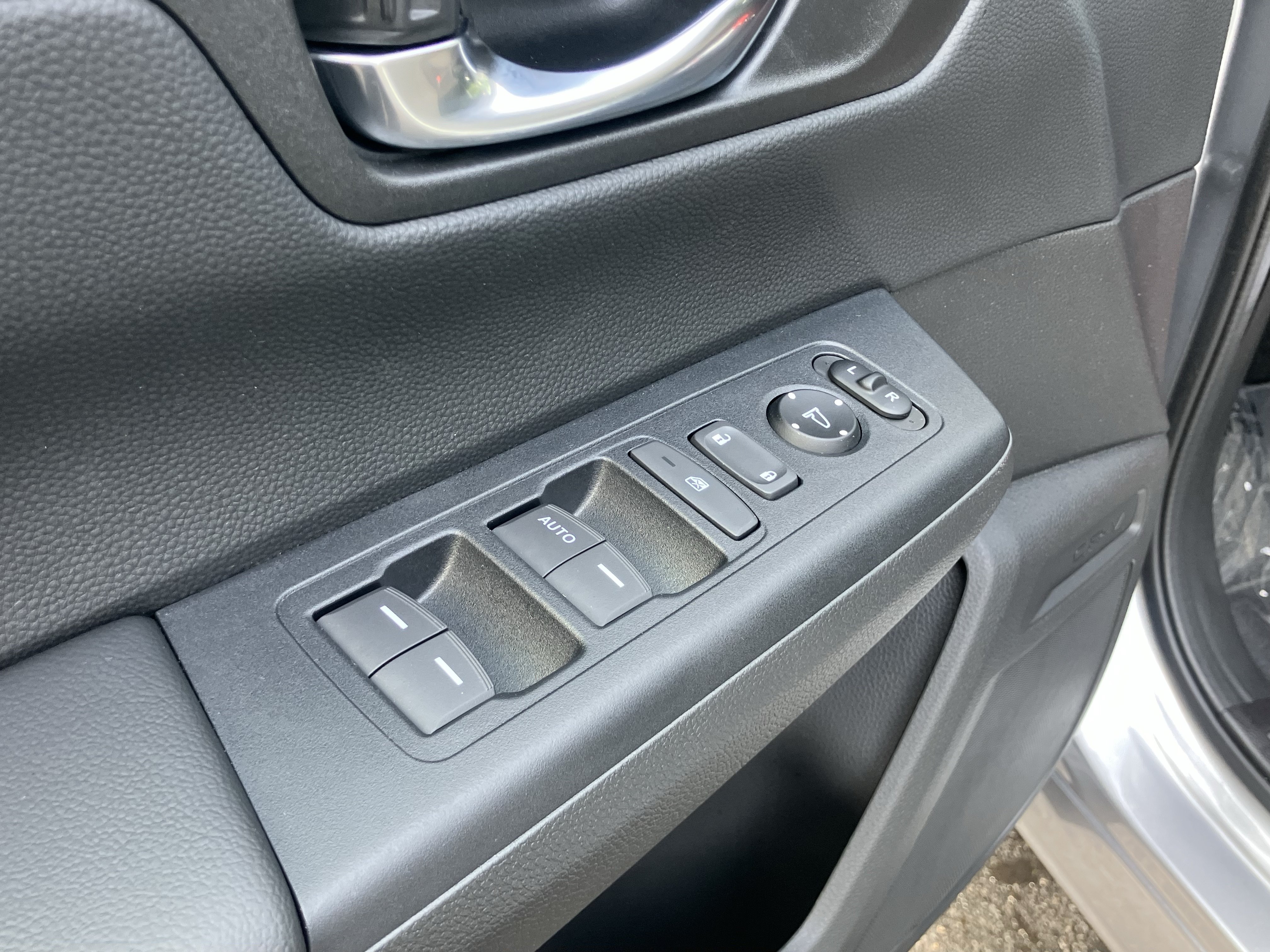 Certified 2026 Honda CR-V LX image 15