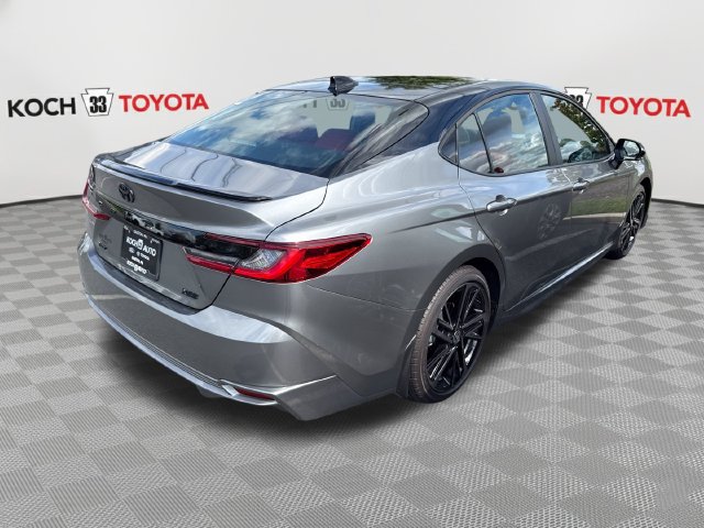 Used 2026 Toyota Camry XSE FWD image 8
