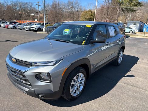 Used 2023 Chevrolet TrailBlazer LS image 9