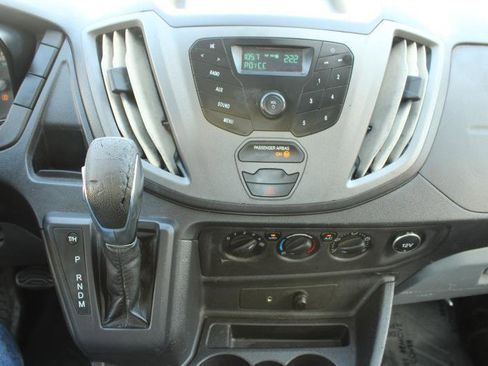 Used 2018 Ford Transit 250 138 RWD image 15