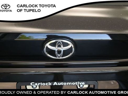 Used 2024 Toyota Corolla LE FWD image 35