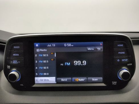 Used 2020 Hyundai Santa Fe SEL AWD/4WD image 25