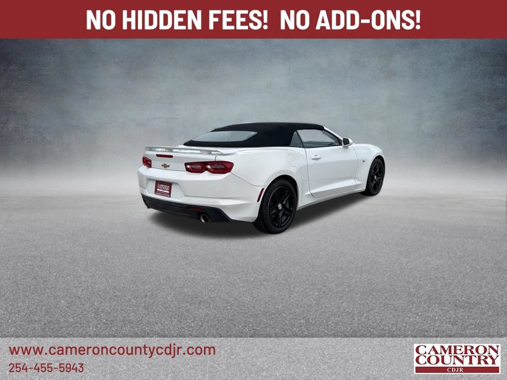 Used 2023 Chevrolet Camaro LT RWD image 7
