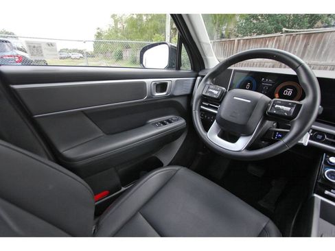 Used 2025 Hyundai Santa Fe XRT AWD/4WD image 9