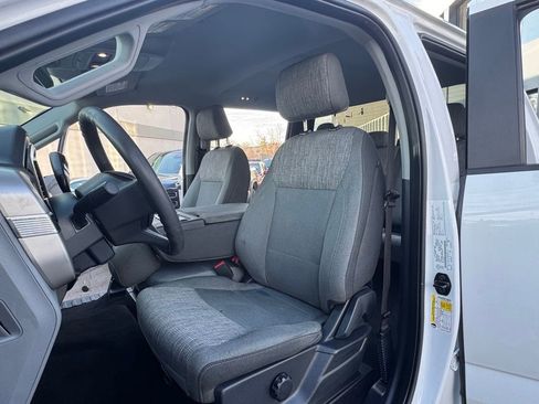 Used 2022 Ford F150 XLT AWD/4WD image 18
