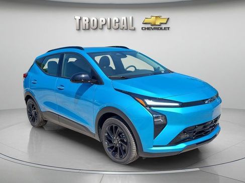 New 2027 Chevrolet Bolt RS w/ Technology Package image 4