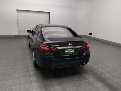 Used 2018 Nissan Altima 2.5 S w/ S Convenience Package FWD image 6