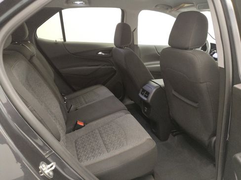 Used 2022 Chevrolet Equinox LT FWD image 19