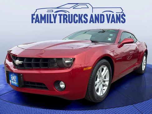 Used 2013 Chevrolet Camaro LT RWD image 1