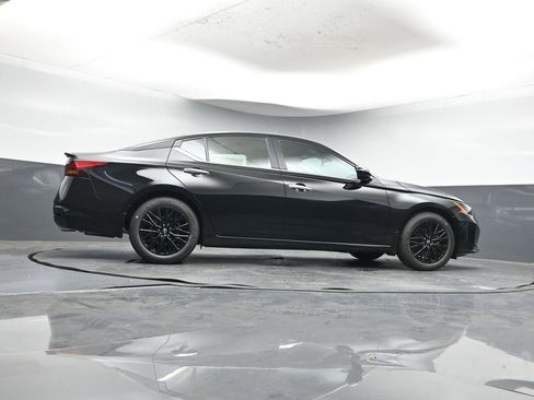 New 2025 Nissan Altima 2.5 SV w/ SV Special Edition Package image 41