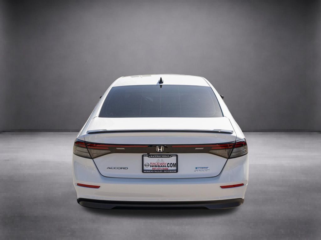 Used 2024 Honda Accord Sport image 6