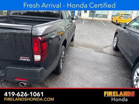 Used 2023 Honda Ridgeline Sport image 6