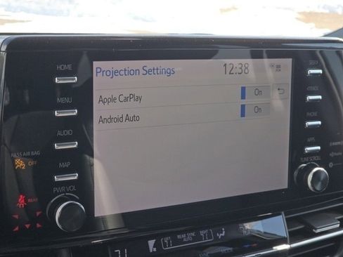 Used 2021 Toyota Sienna XSE image 12