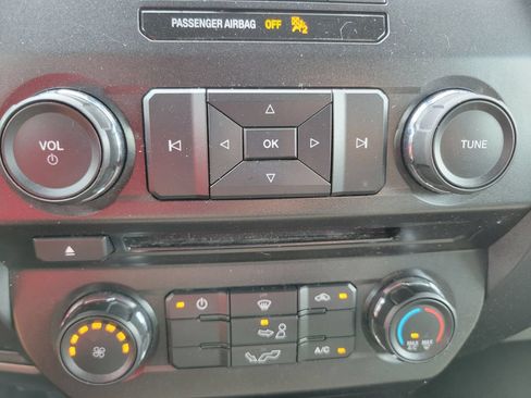 Used 2018 Ford F150 XLT w/ Trailer Tow Package AWD/4WD image 16