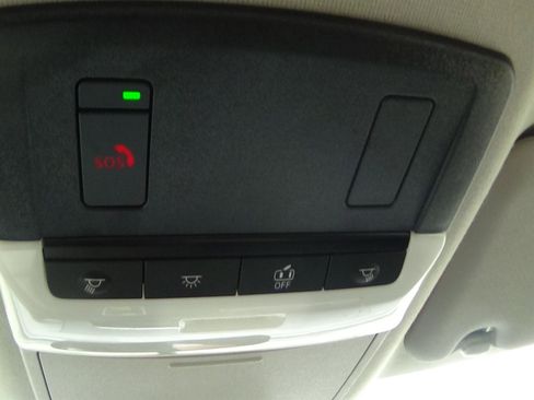 Used 2025 Nissan Sentra SV FWD image 29