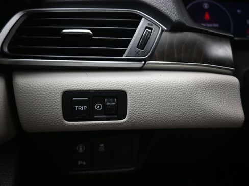 Used 2021 Honda Accord EX-L image 28