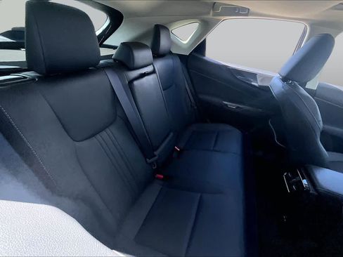 Used 2022 Lexus NX 350h AWD image 19