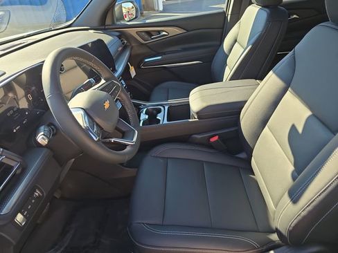 New 2026 Chevrolet Traverse LT w/ Sun and Wheel Package image 17