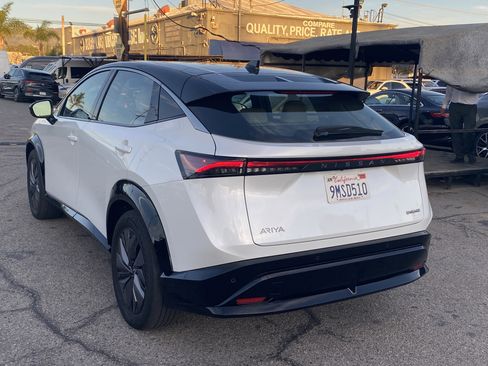 Used 2024 Nissan Ariya FWD image 10
