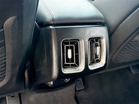 Used 2023 Kia Sorento LX image 26