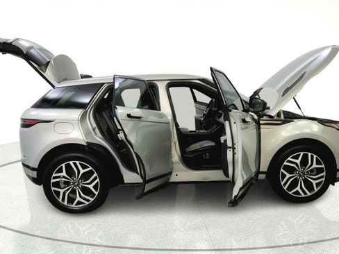 Used 2023 Land Rover Range Rover Evoque R-Dynamic SE AWD/4WD image 15