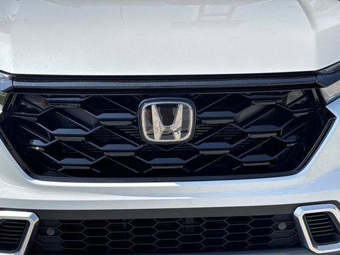 Used 2025 Honda CR-V Sport Touring image 8